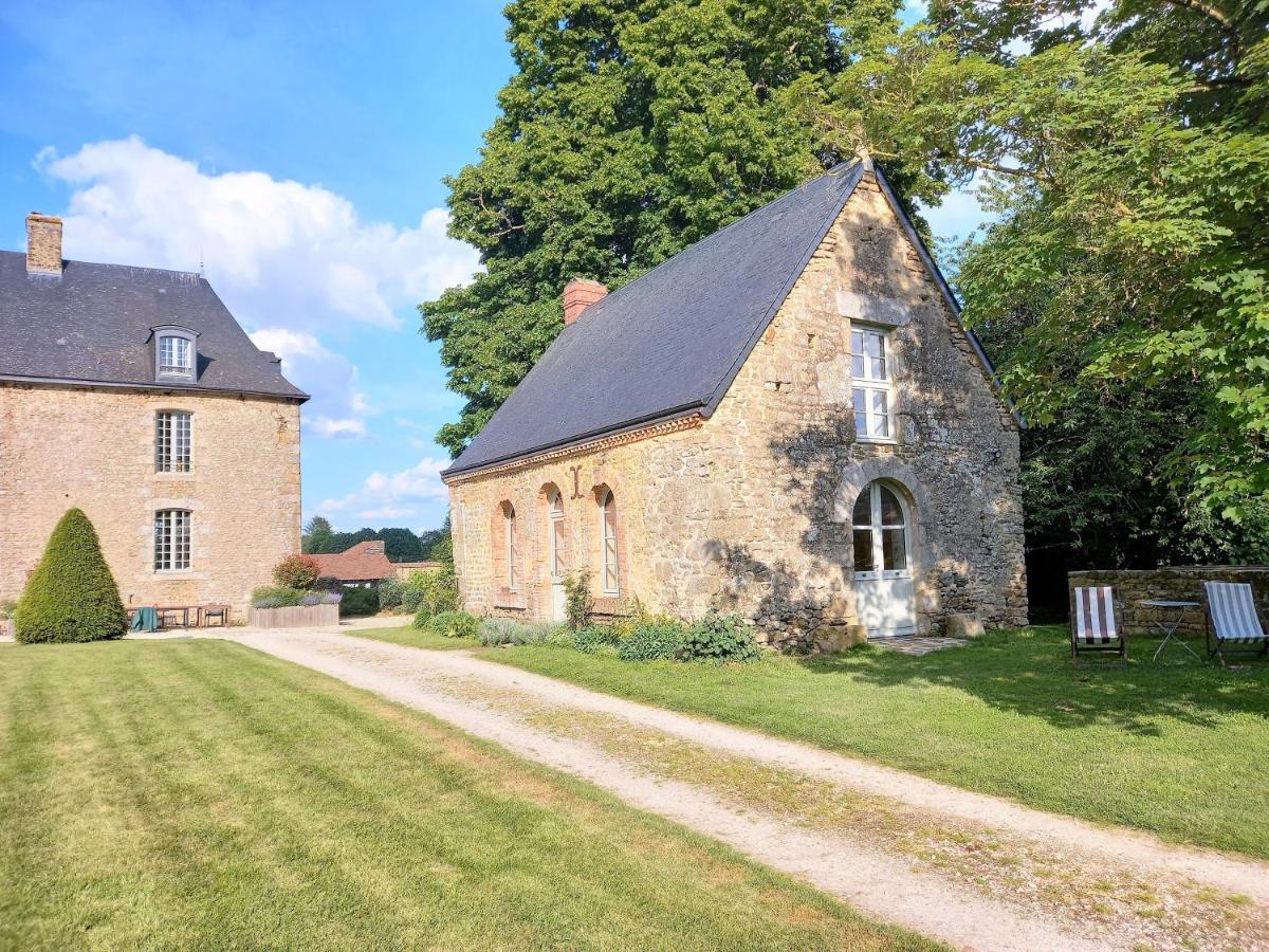 L'Annexe Du Plessis Bochard Casa de hóspedes Saint-Pierre-des-Nids Exterior foto