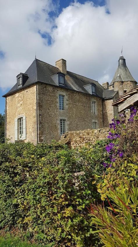L'Annexe Du Plessis Bochard Casa de hóspedes Saint-Pierre-des-Nids Exterior foto